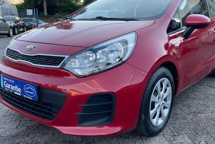 Kia Rio 91.000 km 6.999 &euro; Mönchengladbach 41238