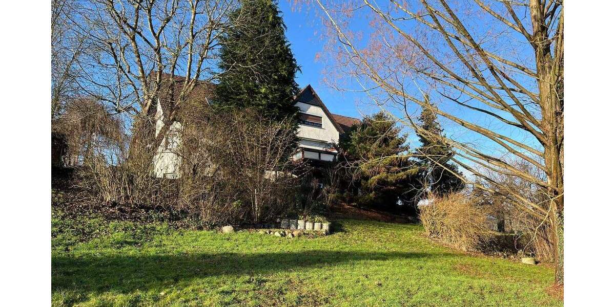 Einfamilienhaus Lawitz - 9 Zimmer, 304 m&sup2;, 365.000&euro; | Angebot:24180669