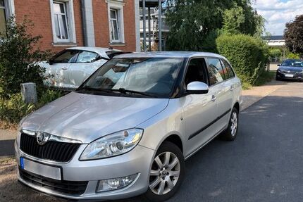 Skoda Fabia 296.216 km 2.100 &euro; Freital 01705