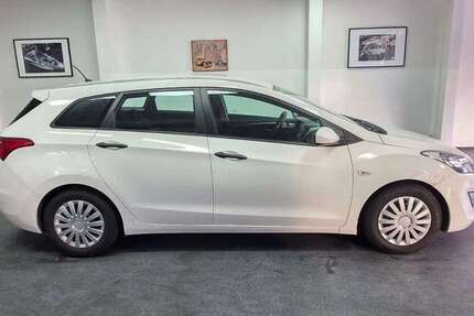 Hyundai i30 170.000 km 4.990 € Asperg 71679