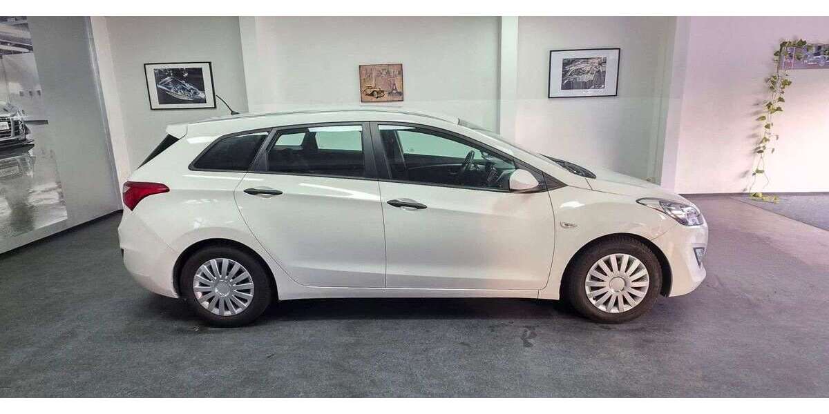 Hyundai i30 170.000 km 4.990 € Asperg 71679