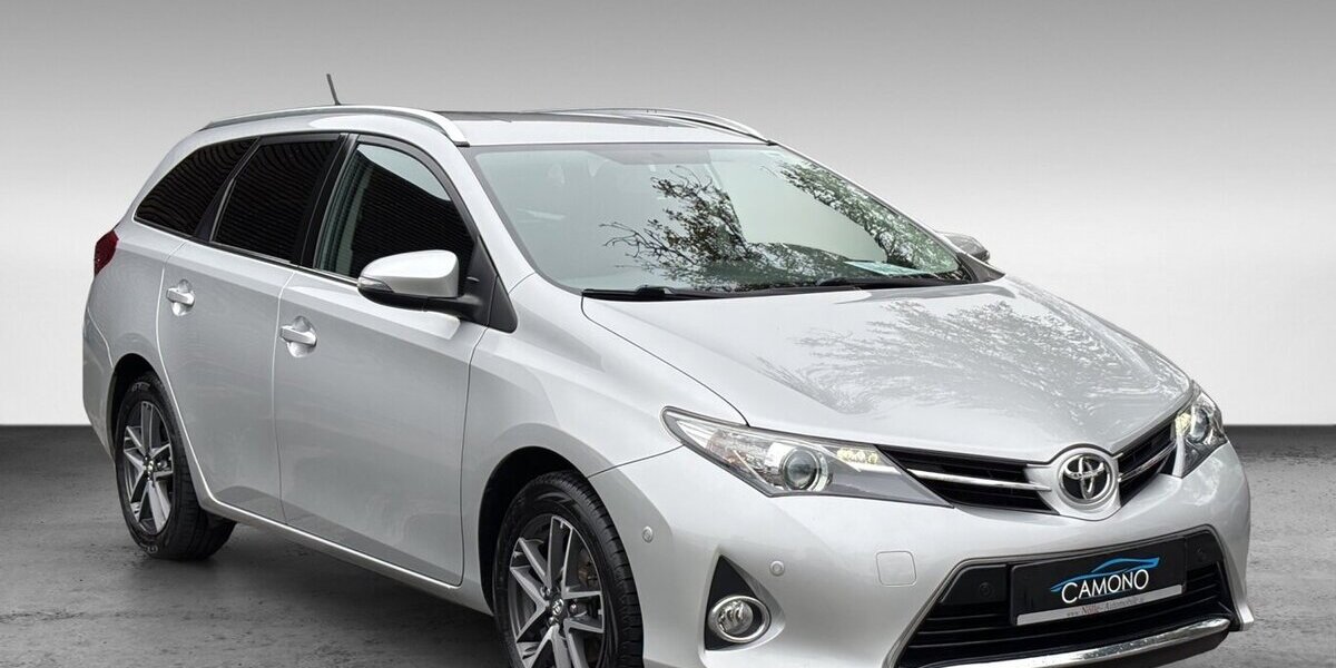 Toyota Auris Touring Sports Edition Klima Navi Kamera 132.068 km 8.600 &euro; Wuppertal 42327
