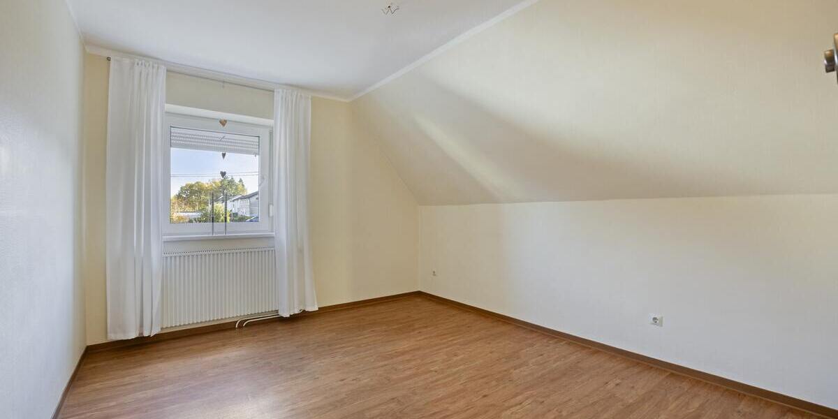 Gepflegtes Einfamilienhaus mit großem Garten 5 zimmer