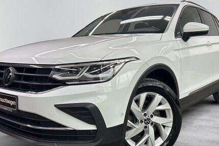 VW Tiguan 42.907 km 36.990 &euro; Berlin 12247