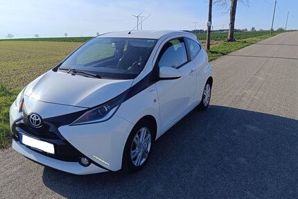 Toyota Aygo (X)