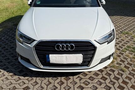 Audi A3 160.000 km 12.600 &euro; Tettnang 88069