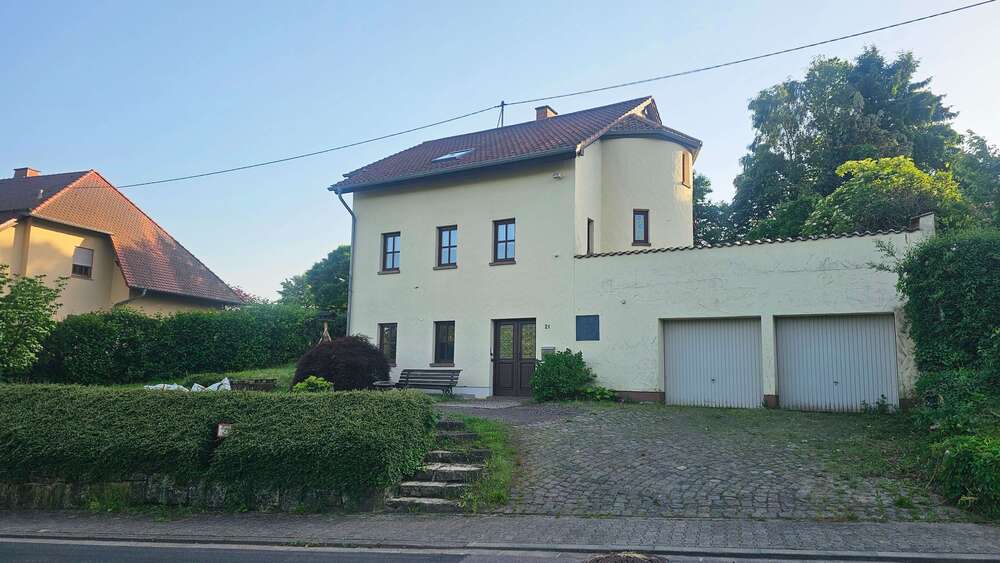 Einfamilienhaus Weiskirchen - 4 Zimmer, 160 m&sup2;, 275.000&euro; | Angebot:26803451