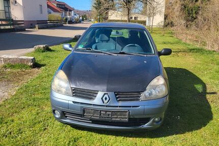 Renault Clio 276.000 km 600 &euro; Schwaebisch Gmuend 73527