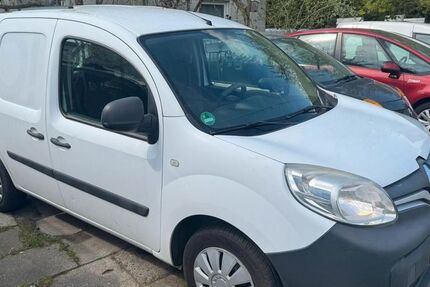 Renault Kangoo 184.000 km 4.850 &euro; Hamburg 21107