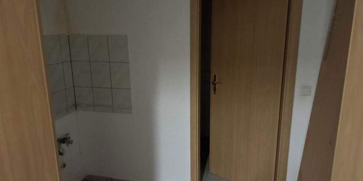 Mehrfamilienhaus, Wohnhaus Röblingen am See Röblingen am See - 1 Zimmer, 220 m&sup2;, 260.000&euro; | Angebot:25820146