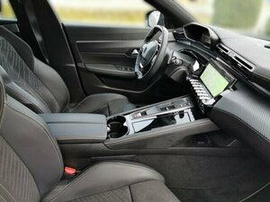 Peugeot 508 SW GT Sportpaket Navi Soundsystem Nachtsichtas 54.500 km 24.980 &euro; Bad Wünnenberg 33181