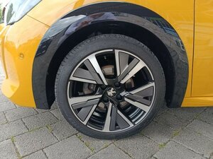 Peugeot 208 1.2 PureTech 130|GT-LINE|PANO|NAVI|RFK Allure 78.000 km 14.460 &euro; Höhenkirchen-Siegertsbrun 85635