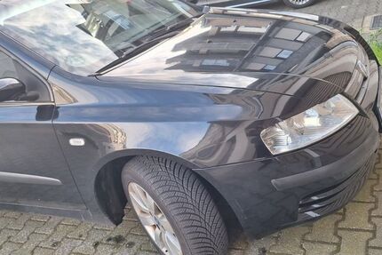 Fiat Stilo 145.000 km 2.500 &euro; Düsseldorf 40625