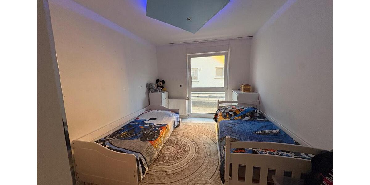 Erdgeschoßwohnung Ingelheim am Rhein - 4 Zimmer, 110 m&sup2;, 1.700&euro; | Angebot:26305453