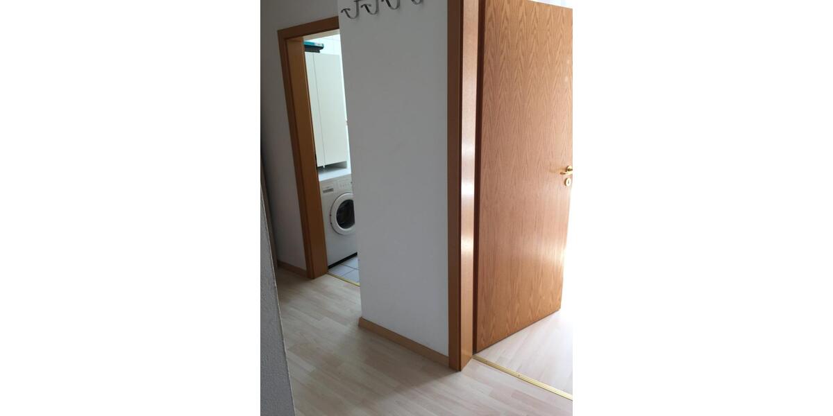 Etagenwohnung Nittendorf - 2.5 Zimmer, 56 m&sup2;, 850&euro; | Angebot:26379477