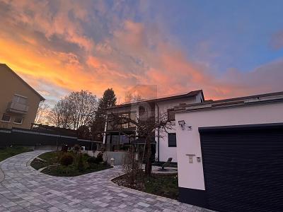 GROßZÜGIGE WOHNTRÄUME REALISIEREN 10 zimmer