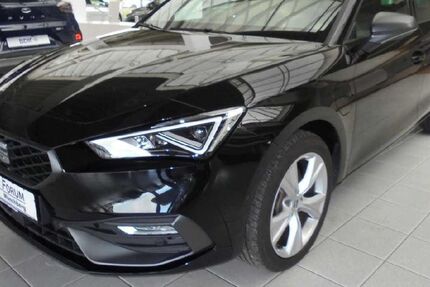 Seat Leon 44.215 km 18.990 &euro; Münchberg 95213