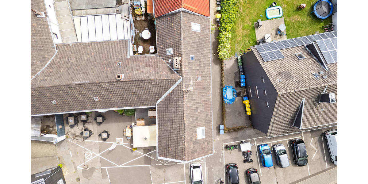 Herzogenrath - Zweifamilienhaus vielseitig nutzbar - Zweifamilienhaus Herzogenrath | Angebot:22985184