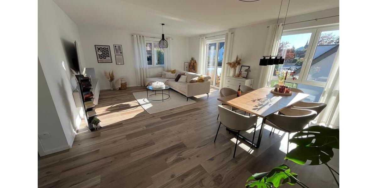 Etagenwohnung Porta Westfalica - 3 Zimmer, 90 m&sup2;, 1.090&euro; | Angebot:26276789