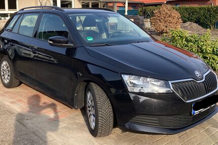 Skoda Fabia 36.000 km 15.250 &euro; Hatten 26209