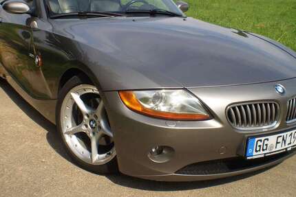 BMW Z4 195.000 km 12.999 &euro; Rüsselsheim 65428