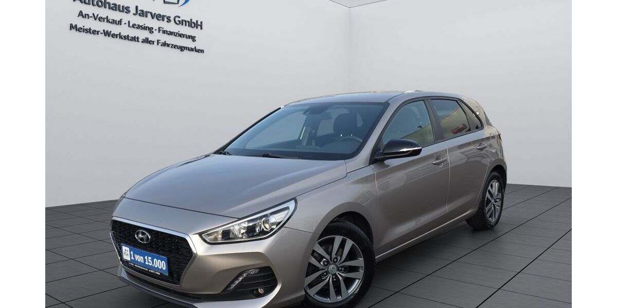 Hyundai i30 83.454 km 12.450 &euro; Greven 48268