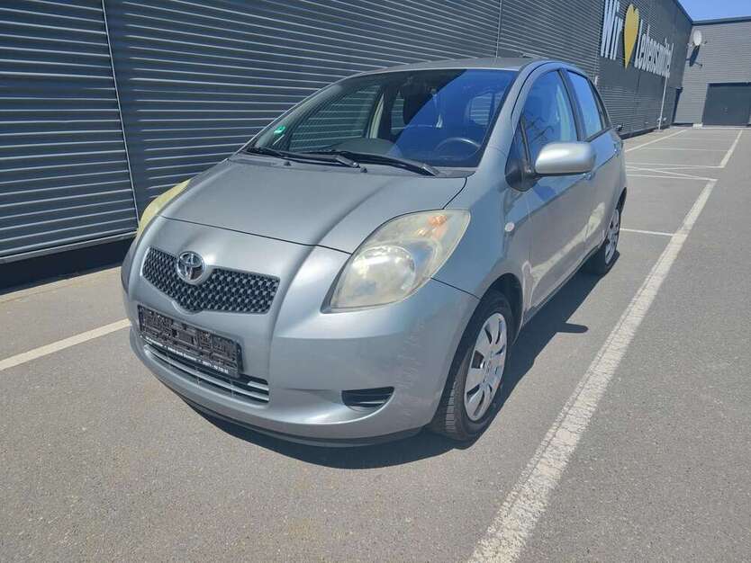 Yaris