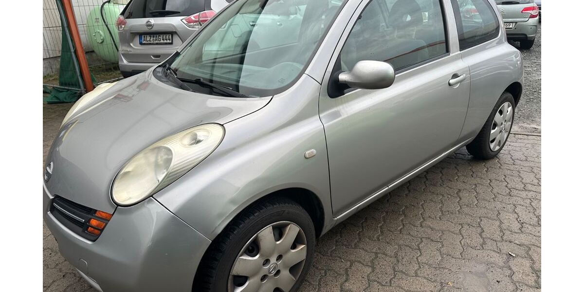 Nissan Micra 124.000 km 1.290 &euro; Hanau 63452