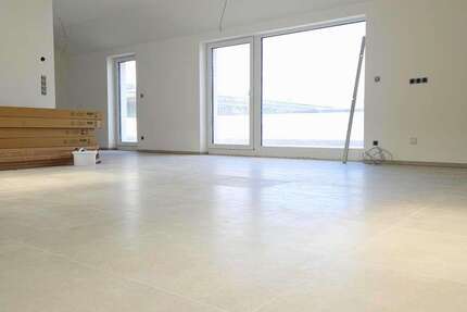Wohnung Stuttgart-Wangen Wangen - 4 Zimmer, 110 m&sup2;, 1.700&euro; | Angebot:26856802