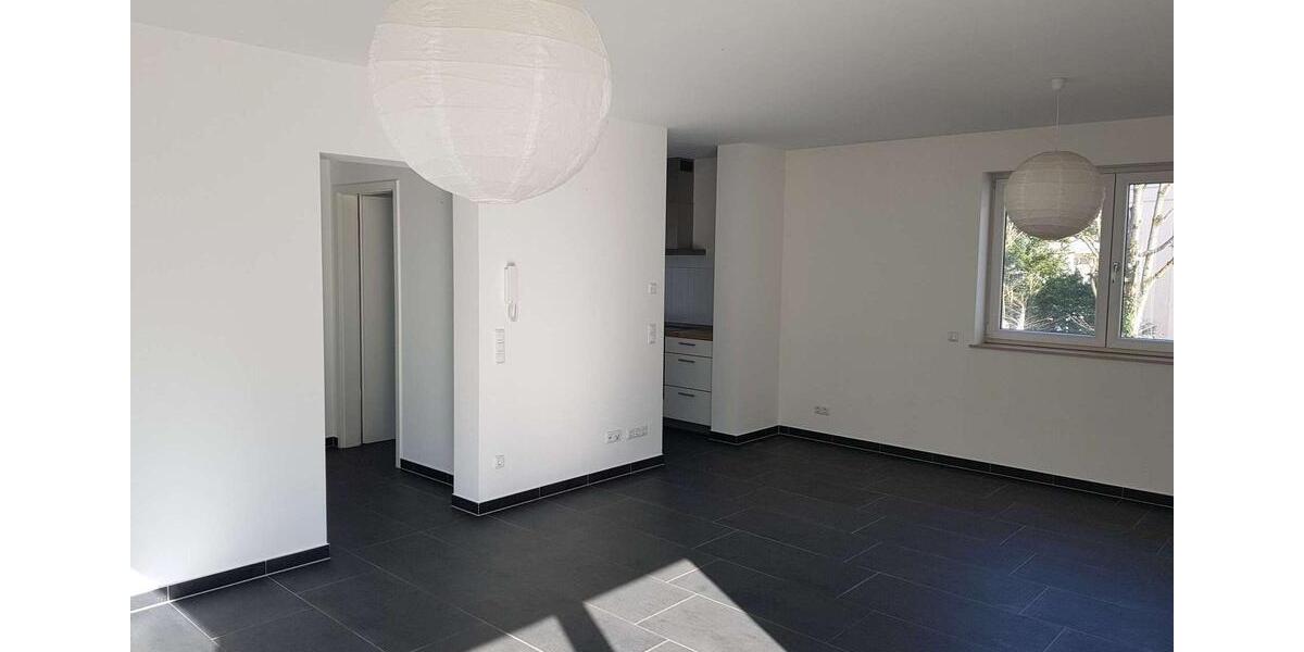 Einfamilienhaus Bad Soden am Taunus - 5 Zimmer, 175 m&sup2;, 3.200&euro; | Angebot:24271376