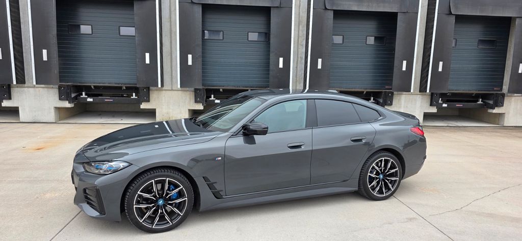 BMW i4 29.173 km 49.800 &euro; Trebbin 14959