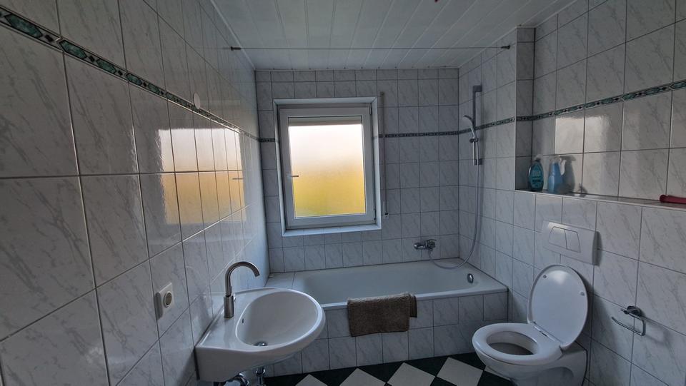 Maisonettenwohnung Reute - 4 Zimmer, 1.200&euro; | Angebot:23681316