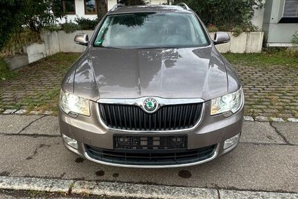 Skoda Superb 136.000 km 7.300 &euro; Weilheim an der Teck 73235