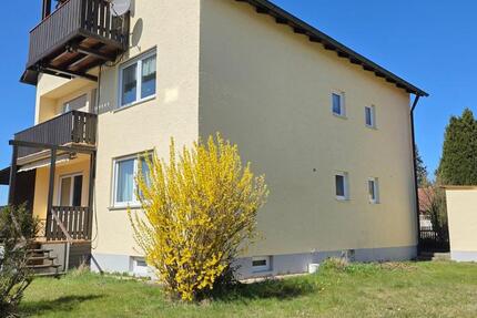 Sehr gepflegtes Mehrfamilienhaus in Massivbauweise 8 zimmer