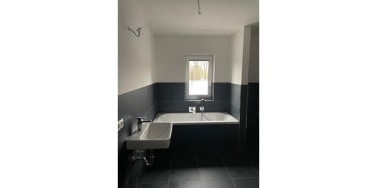 Etagenwohnung Oranienburg - 3 Zimmer, 80 m&sup2;, 1.535&euro; | Angebot:24937003