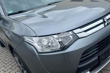 Mitsubishi Outlander 146.000 km 11.989 &euro; Schwabach 91126