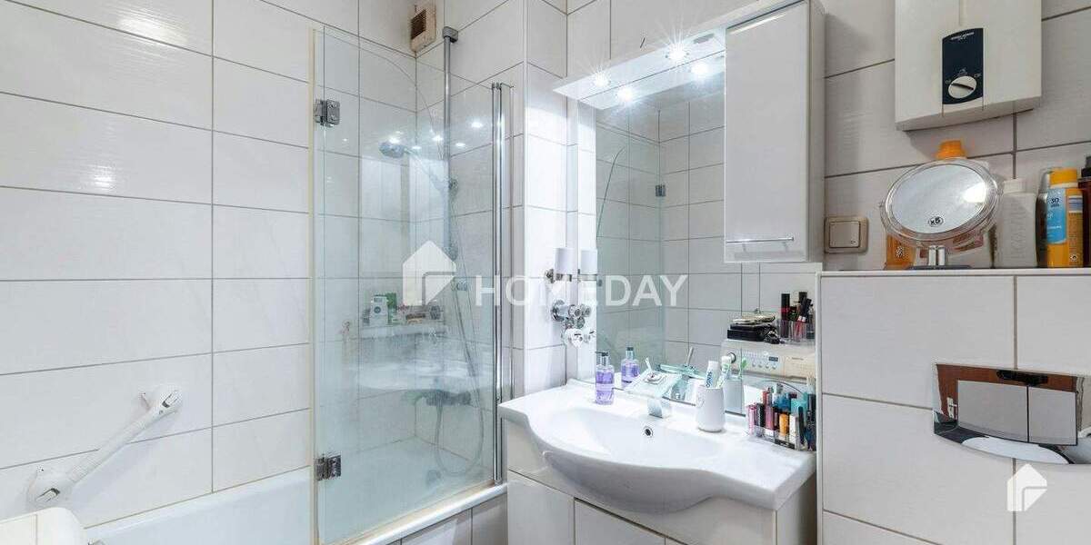 Ideal geschnittene 2-Zimmer-Wohnung mit West-Balkon, Stellplatz und Erbpacht nahe der Hildener Heide 2 zimmer