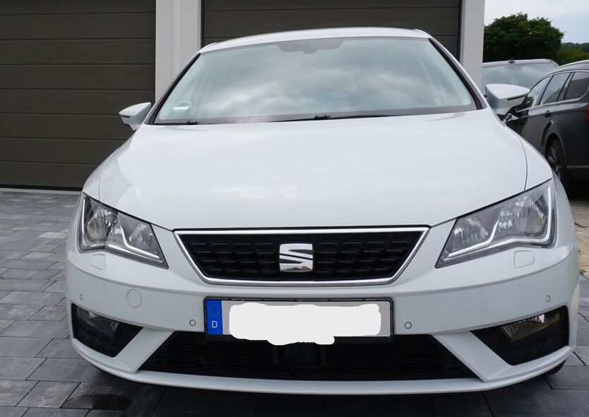 Seat Leon 97.000 km 12.800 € Uffenheim 97215