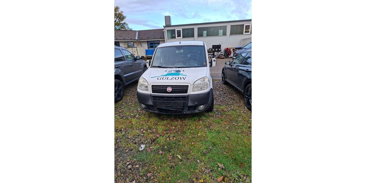 Fiat Doblo 109.452 km 1.299 &euro; Flensburg 24943