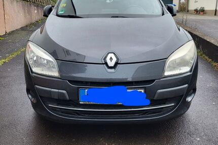 Renault Megane 215.022 km 2.200 &euro; Simmertal 55618