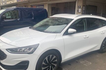 Ford Focus 173.500 km 10.990 &euro; Frankfurt am Main 60327