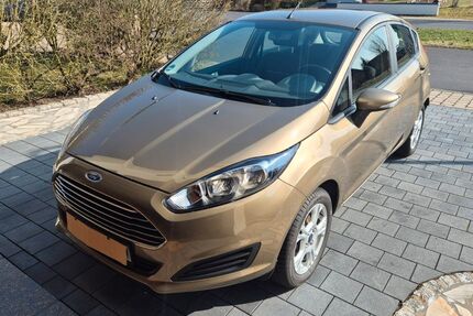 Ford Fiesta 87.000 km 5.700 &euro; Speichersdorf 95469