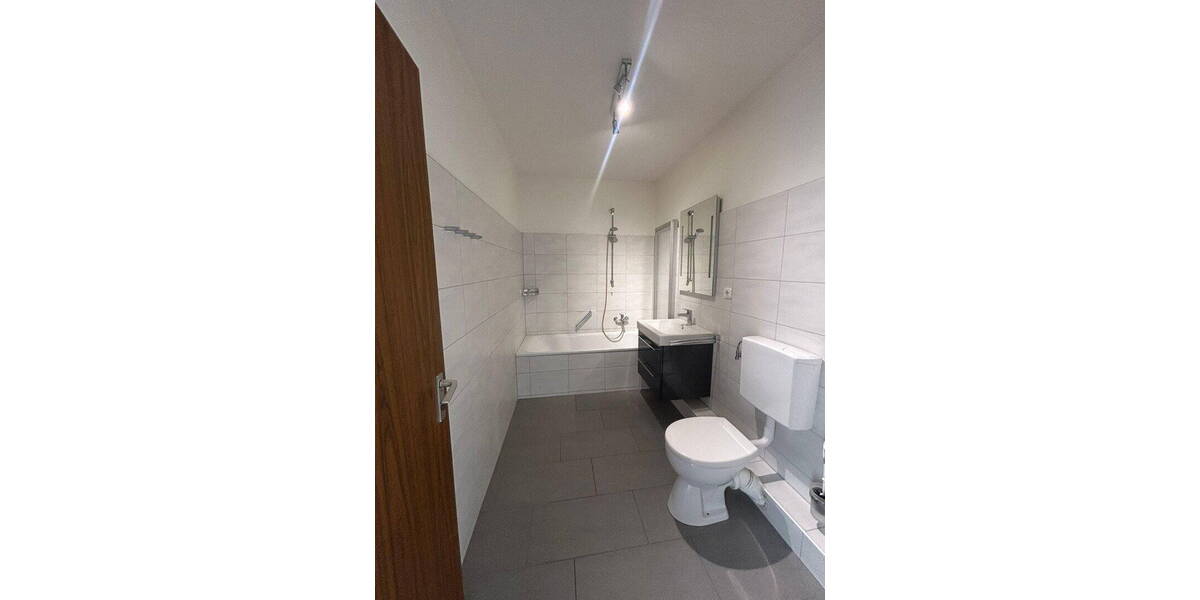 Etagenwohnung Schweinfurt Oberndorf - 3 Zimmer, 95 m&sup2;, 209.000&euro; | Angebot:26434468