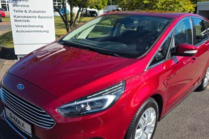 Ford S-Max 52.000 km 14.690 &euro; Görlitz 02827