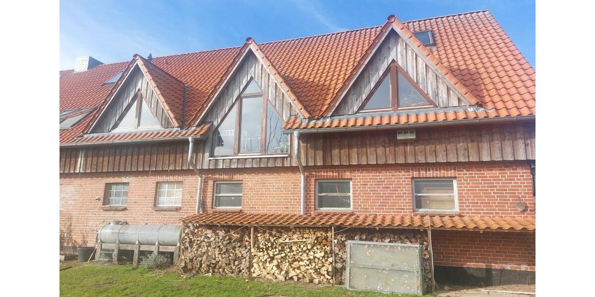 Etagenwohnung Quarnbek - 5 Zimmer, 120 m&sup2;, 1.250&euro; | Angebot:25367912