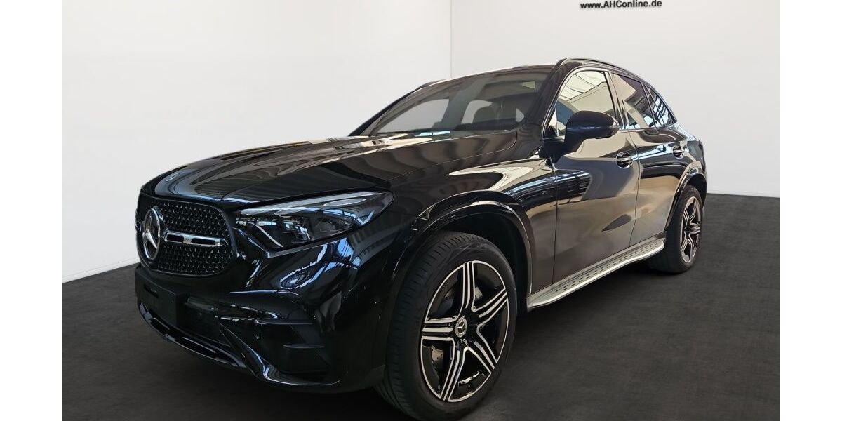 Mercedes-Benz GLC 300 15.000 km 71.390 &euro; Cottbus 03042