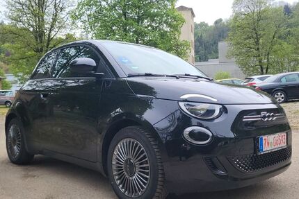 Fiat 500e 29.900 km 14.900 &euro; ROTTWEIL 78628