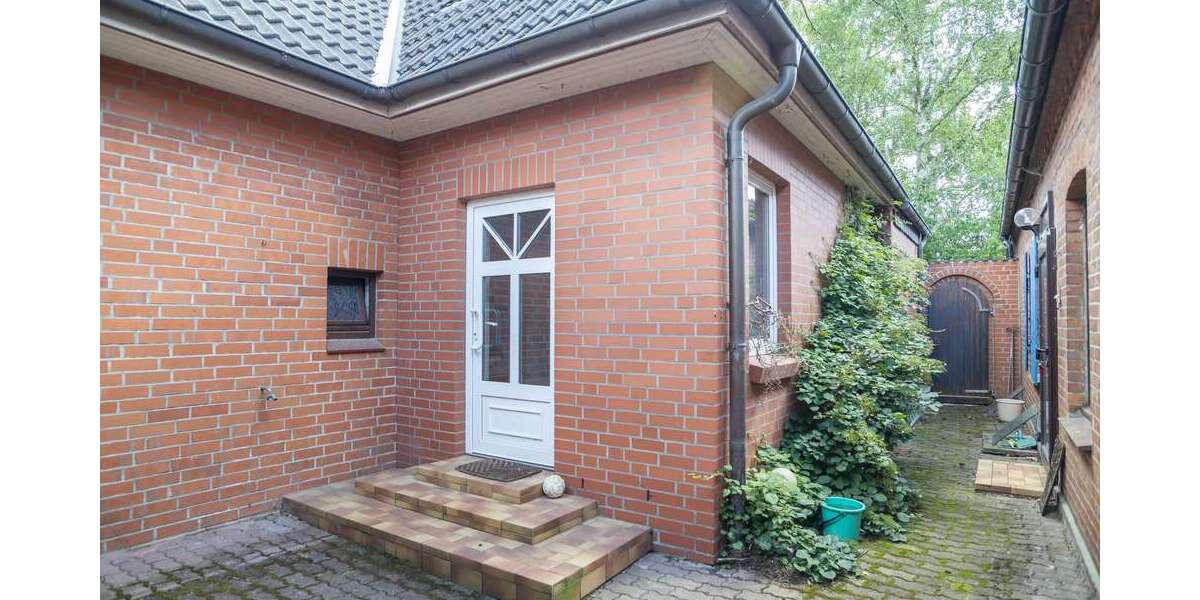 Einfamilienhaus Lauenburg / Elbe Elbe - 11 Zimmer, 273 m&sup2;, 445.000&euro; | Angebot:26418139