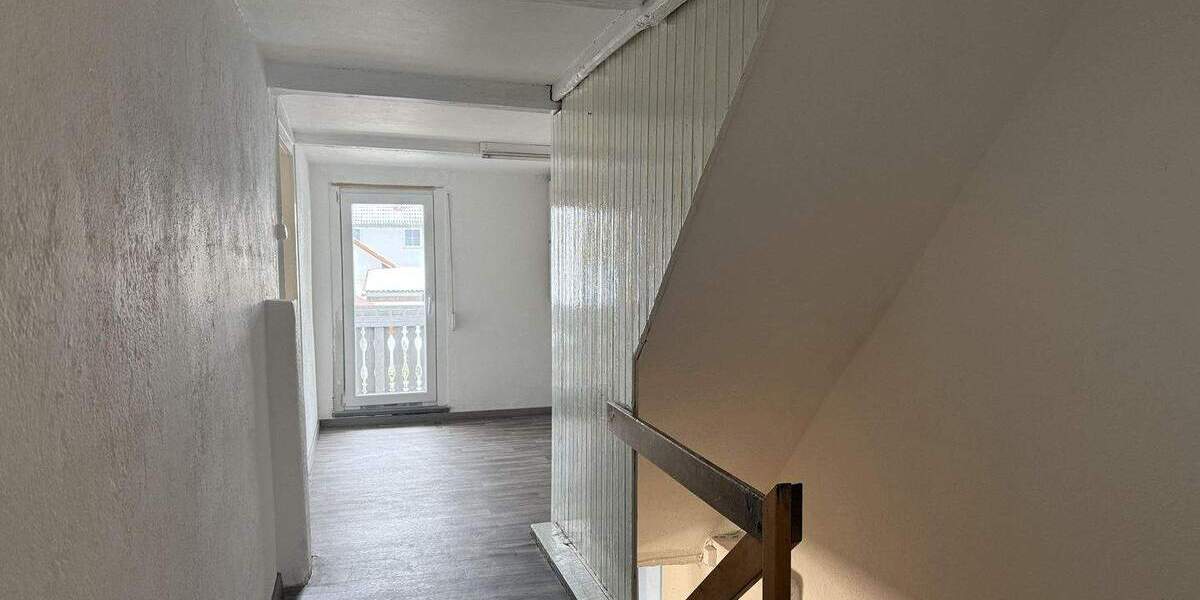 Einfamilienhaus Reisbach Niederhausen - 4 Zimmer, 100 m&sup2;, 229.000&euro; | Angebot:25731025