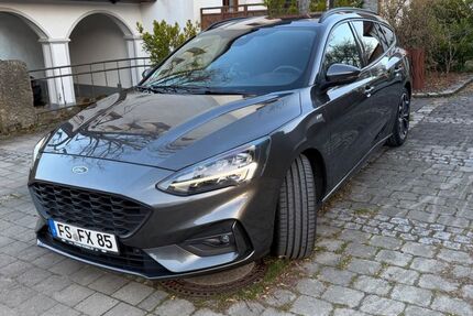 Ford Focus 135.000 km 12.400 &euro; Kranzberg 85402